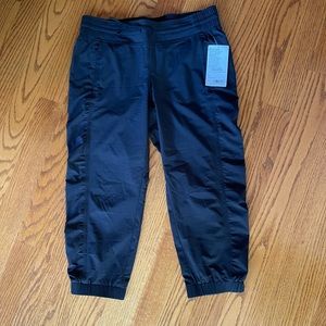 Athleta La Viva Capri